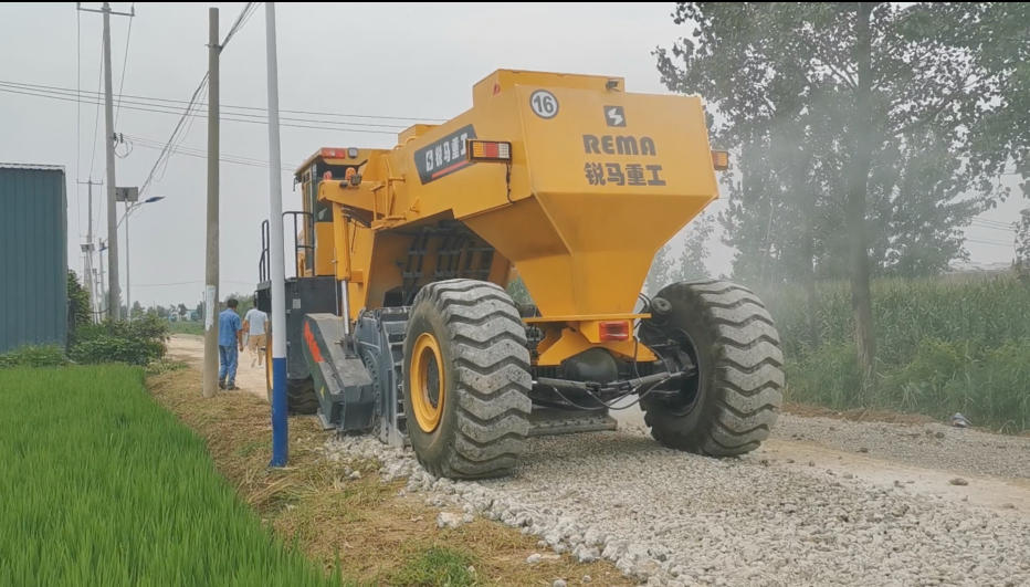 江蘇徐州水泥道路破碎