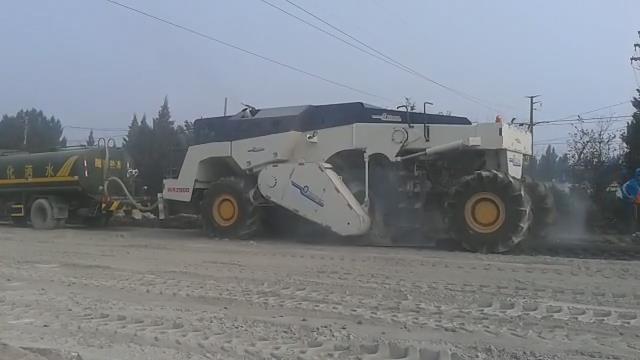 RZ2300B，安陽水穩(wěn)冷再生